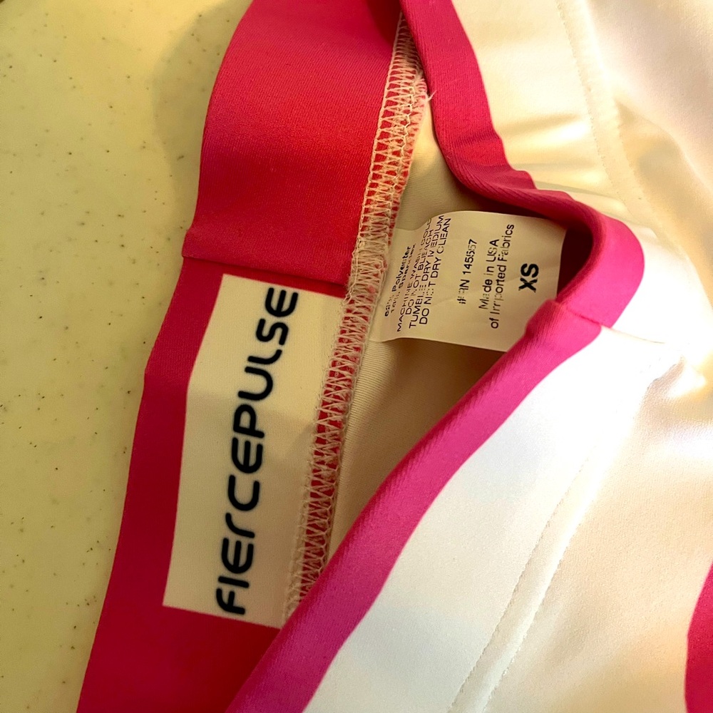 Like new…Fierce pulse leggings XS.